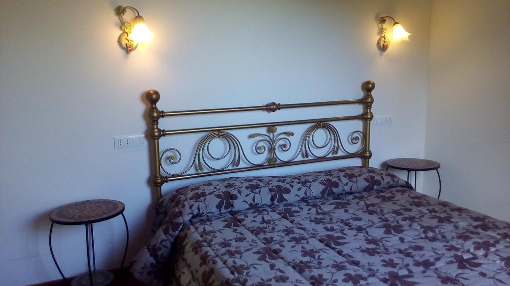 Agriturismo La Chiocciola Poggio Murella ภายนอก รูปภาพ