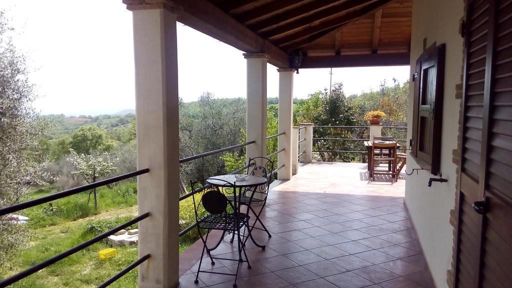 Agriturismo La Chiocciola Poggio Murella ภายนอก รูปภาพ